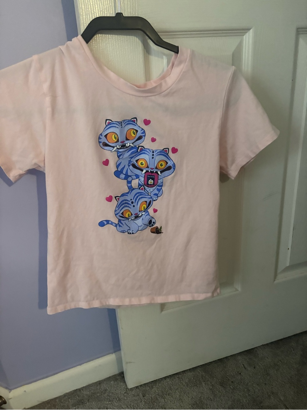 Girls' Pink Graphic Cat Tee - Cute Hearts Print